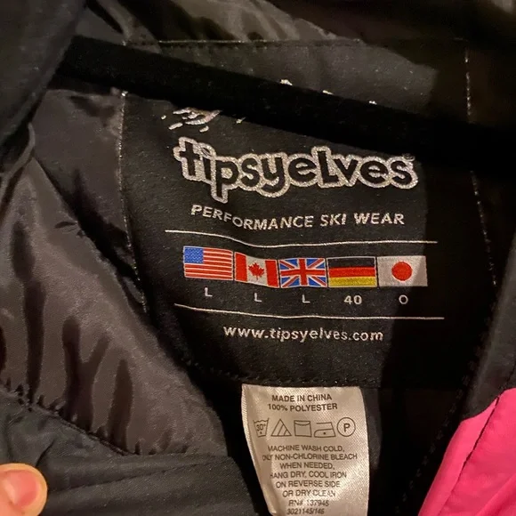 NWT TipsyElves Men’s Night Run Snow Suit in black, blue and pink - Picture 9 of 11